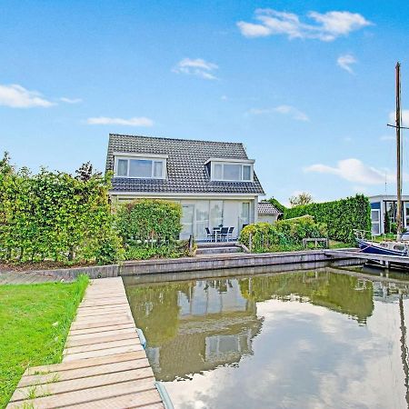 Waterfront Holiday Home With Jetty Boornzwaag over de Wielen エクステリア 写真