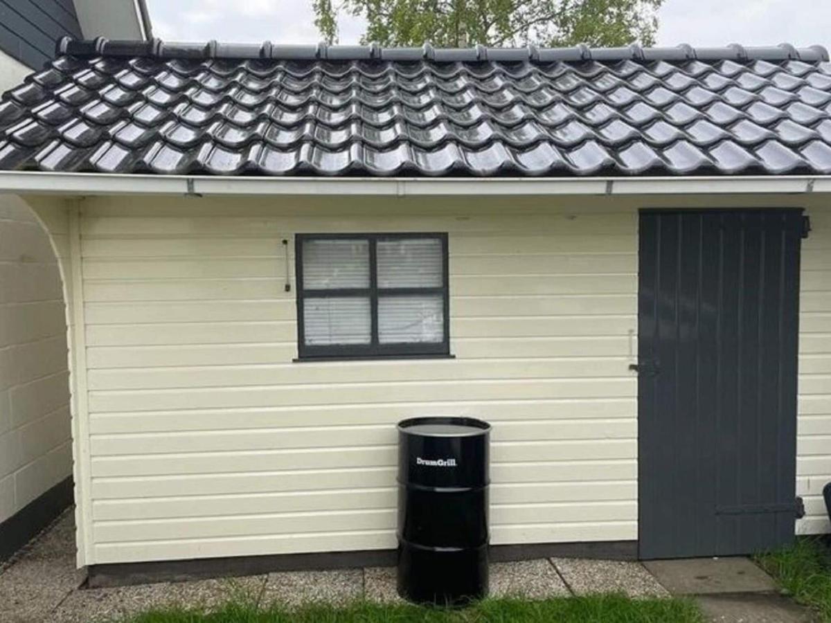 Waterfront Holiday Home With Jetty Boornzwaag over de Wielen エクステリア 写真